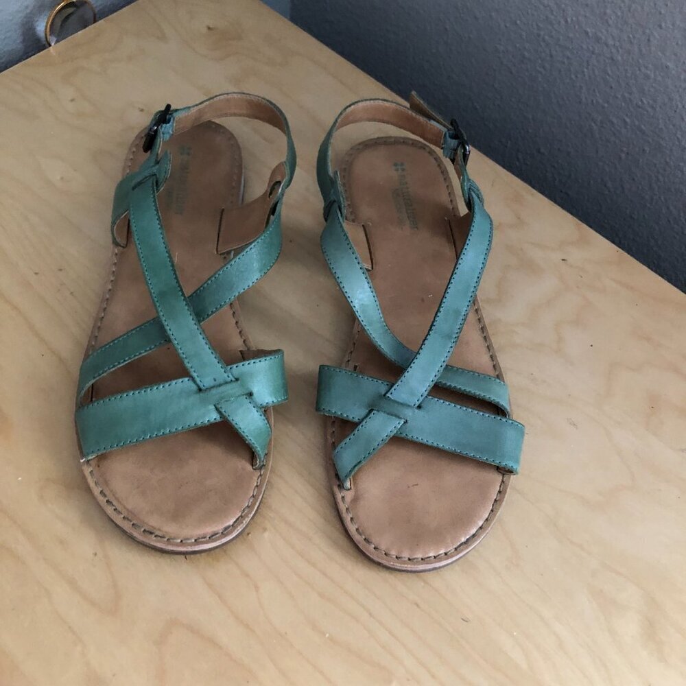 Naturalizer Green Leather Strappy Sandals - Picture 2 of 10